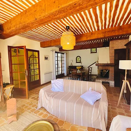 Maison Domaine Prive De Port D 'alon 莱克斯